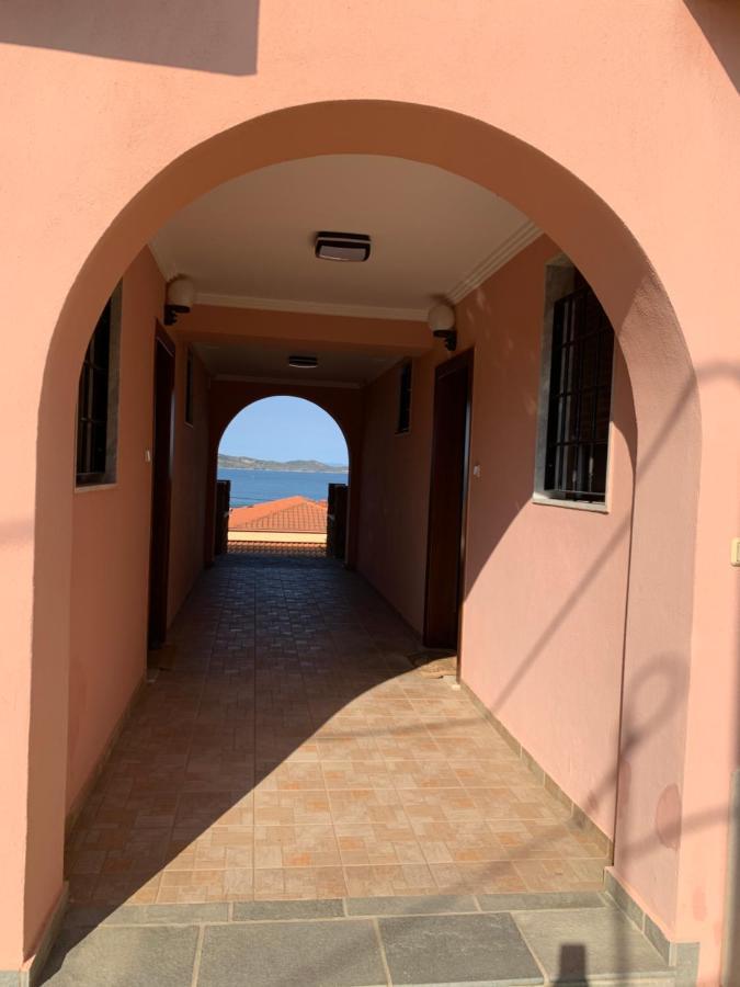 Yulia Guest House Uranúpoli Kültér fotó