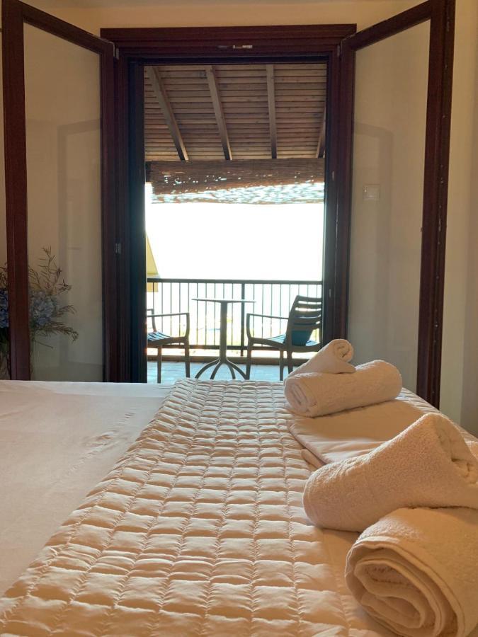Yulia Guest House Uranúpoli Kültér fotó