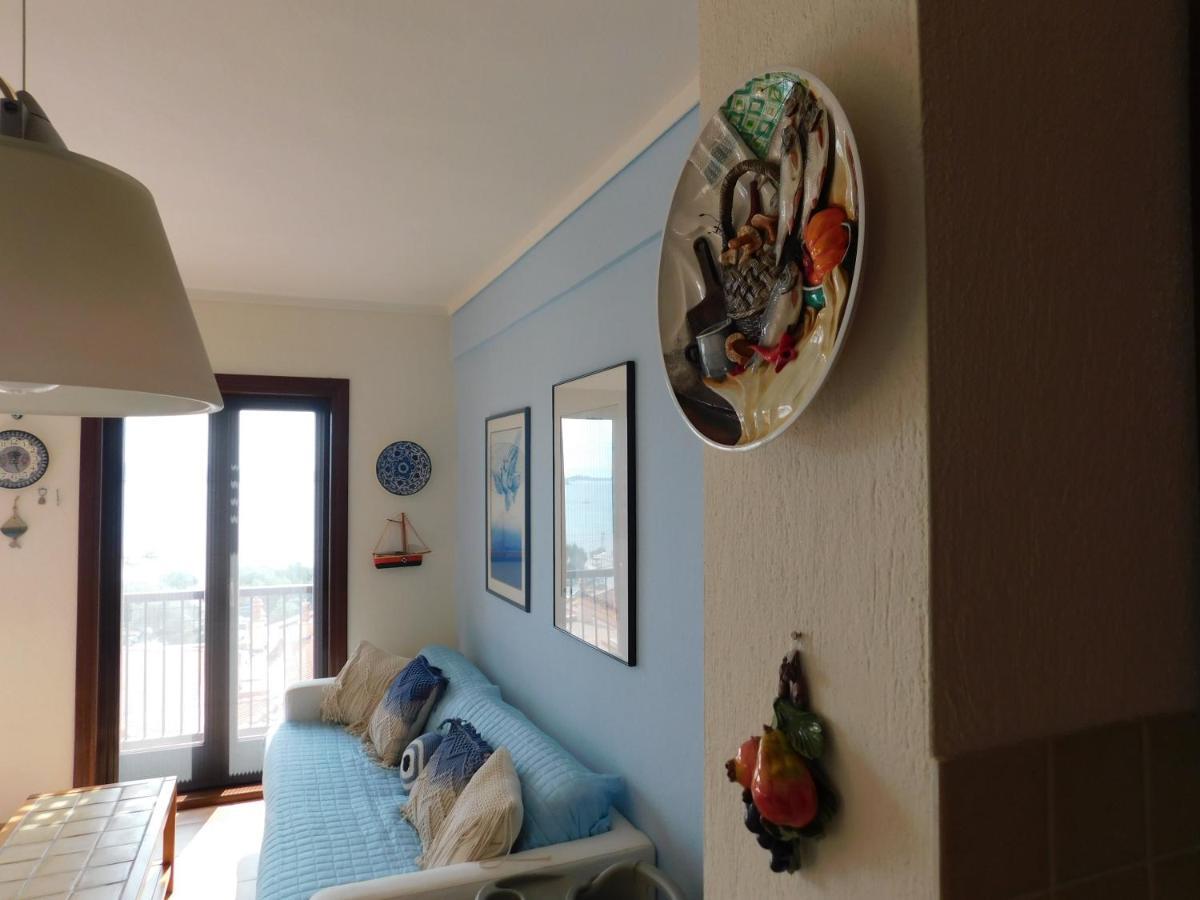 Yulia Guest House Uranúpoli Kültér fotó